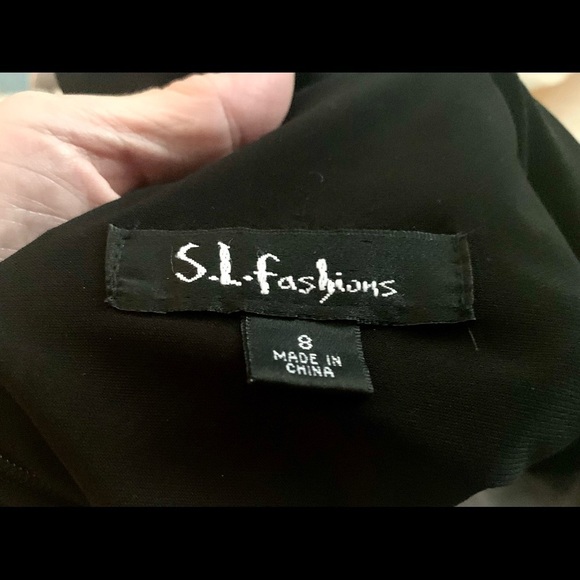 VTG, Y2K, SL Fashions,Black/Antique White Ruched Cocktail Dress Lace Hem, Size 8 - Picture 7 of 15